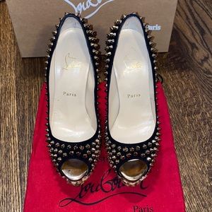 Heels 100% Authentic